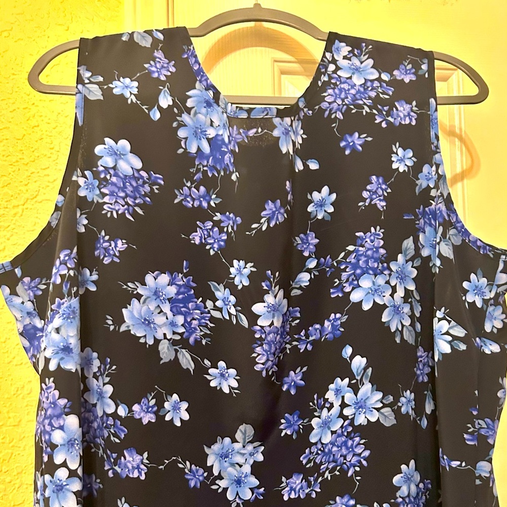 FLORAL DESIGN MAXI DRESS